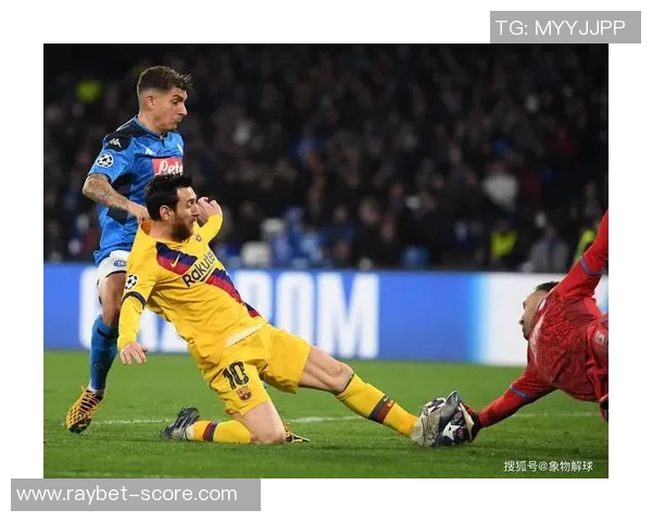 国王杯精彩对决：里昂逆转那不勒斯乌龙球成比赛转折点分析