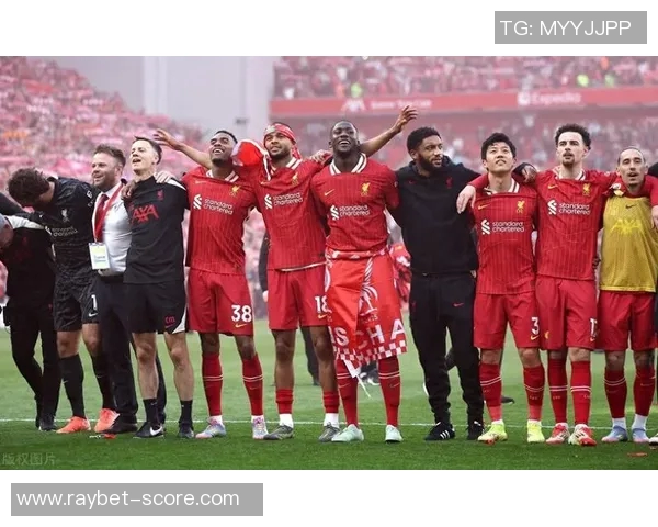 英超热战:利物浦与里昂激战成平局十大精彩瞬间回顾 英超热战:利物浦与里昂激战成平局十大精彩瞬间回顾