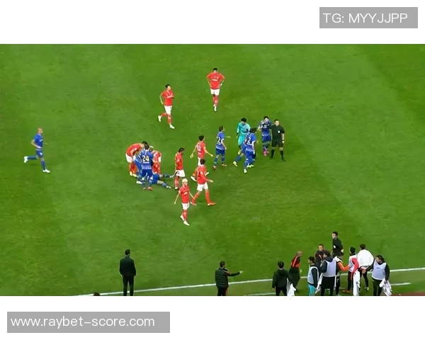 中超精彩对决马竞与切尔西激战成平争议判罚引发全场热议